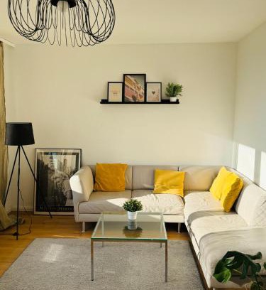 Hochdahl Apartment | 4-Betten WHG, 20min ins Zentrum DUS