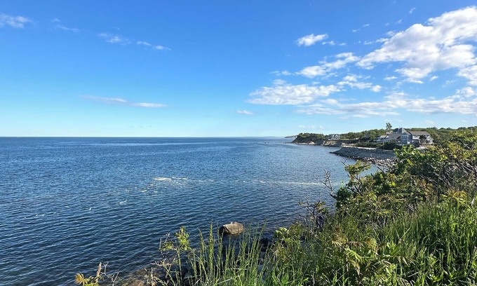 Cedar Bushes House | 4 br Cozy Family home with Pool . Near Whitehorse beach and downtown Plymouth.