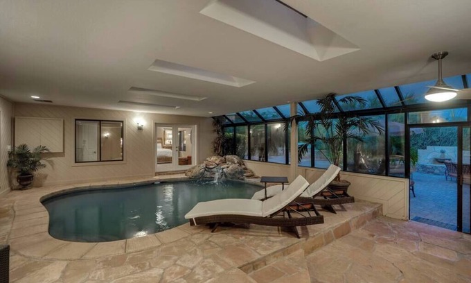 Fountain Hills House | 4 BR home with heated pool, spa, putting green