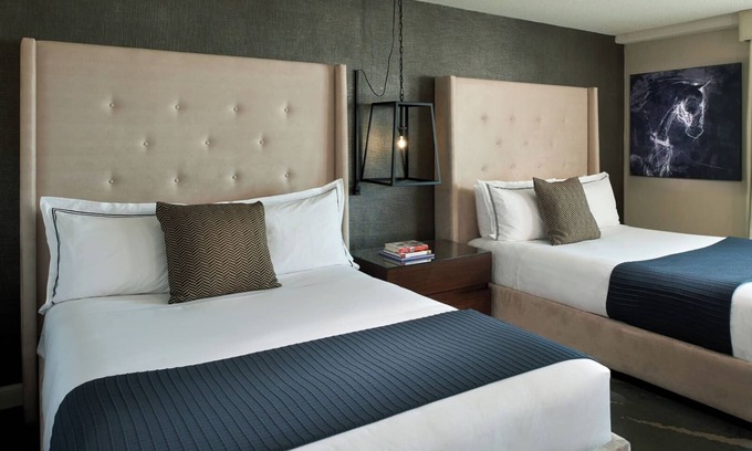 Bay Village Hotel | 4 Elegant Hotel Suites Perfect for Family Vacation! - Walk to Attractions