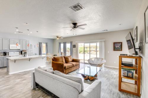 Sunridge Estates House | 4 Mi to Casinos Mtn-View Home in Bullhead City!