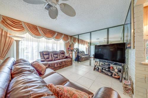 Miramar House | 4 Mi to Hard Rock Stadium Miramar Home with BBQ!