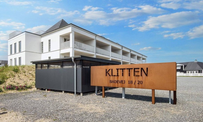 Sondervig House | 4 person holiday home in Ringkøbing-By Traum