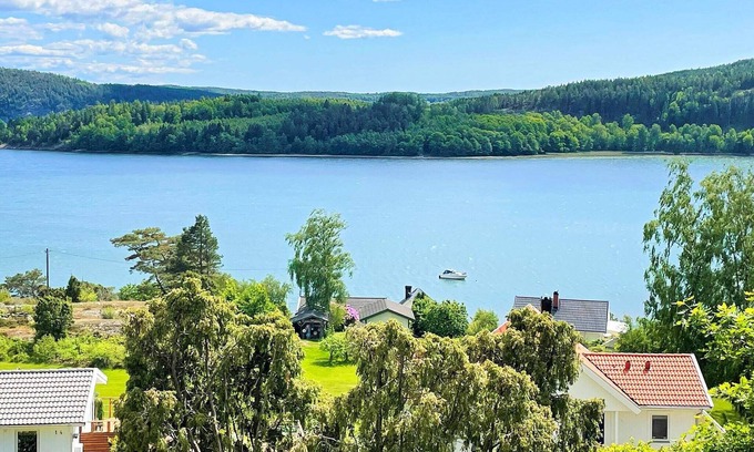 Uddevalla Municipality House | 4 person holiday home in Uddevalla-By Traum