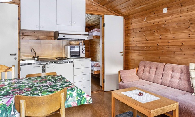 Are House | 4 person holiday home in JÄRPEN