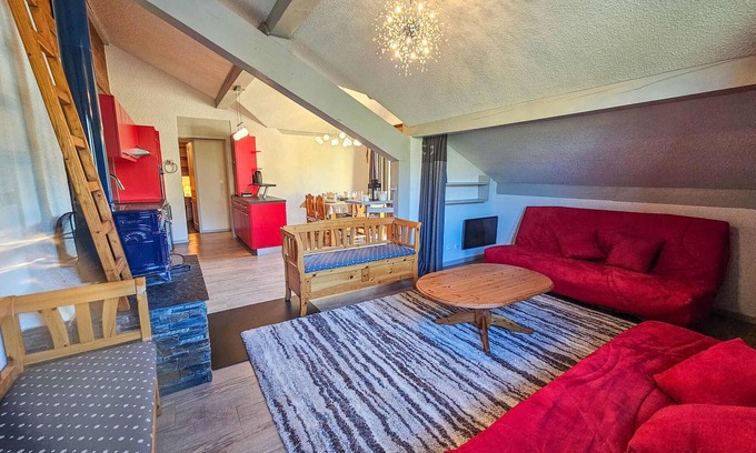 Saint-Martin-de-Belleville Apartment | 4-room apartment for 6 to 8 people, at the foot of the slopes in Saint-Martin-de-Belleville
