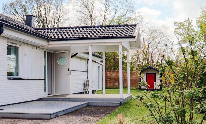 Harplinge House | 4 star holiday home in Harplinge