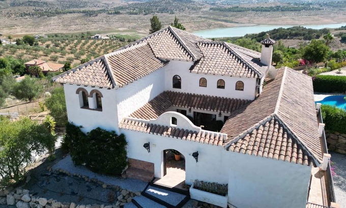 Vinuela House | 400m² Rustic Spanish Cortijo with Stunning Lake & Mountain view