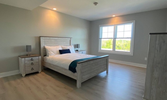 Canandaigua Condo | 406 Condo on Canandaigua Lake