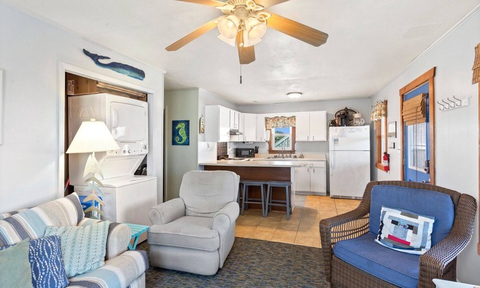 Kitty Hawk House | 4072 Jo's Bungalow * 3 Min to Beach