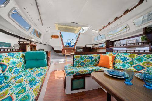 St. Augustine Boat Rental | 41 m² Houseboat ∙ 1 bedroom ∙ 2 guests