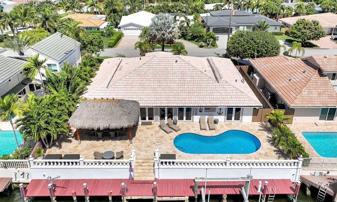 Bermuda Riviera House | 41 Managed By Brampton Park