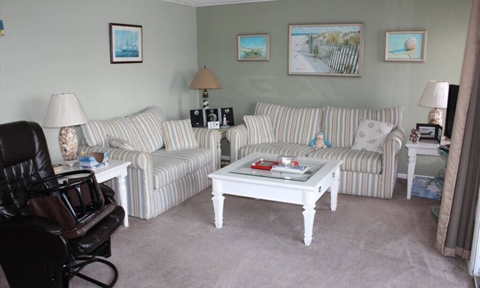 Sea Isle City Condo | 4114 Central Avenue Unit 208