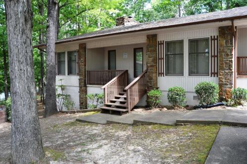 Hot Springs Village House | 42 Lequita Place
