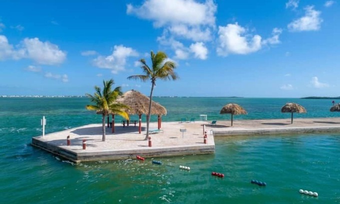 Cudjoe Key Cabin | 498 Canalfront Empty RV Lot with 35' Seawall