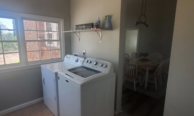 Austell House | 4BR/2BA Spacious,Private & Convenient Location to everything