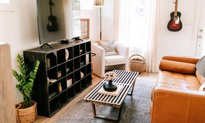 Athens House | 4BR Game Day Escape by MHM Luxury Properties