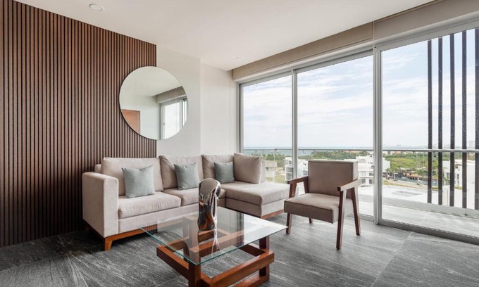 Zona Hotelera Apartment | 4BR Luxury ocean view condo
