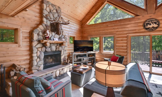 Boyne City Cabin | 4BR | Ski-In/Ski-Out | Private Hot Tub | Sleeps 12