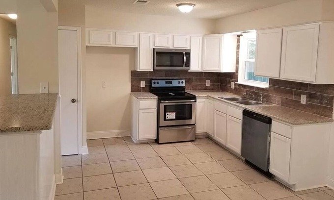 Bellview House | 5/2 great for large groups. North Pcola
