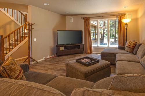 Sunriver House | 5 Bed 3 Bath Vacation home in Sunriver