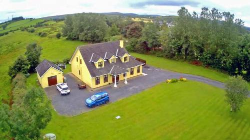 Westport House | 5 Bed in Westport oc-ii06251