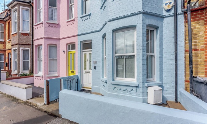 Broadstairs Cottage | 5 bedroom accommodation in Broadstairs