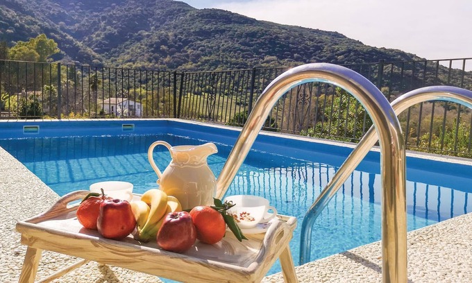 Benamahoma House | 5 bedroom accommodation in Benamahoma
