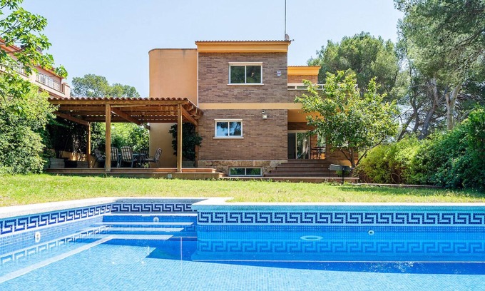 Tarragona Villa | 5 bedroom accommodation in Tarragona
