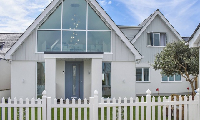 Southwick Cottage | 5 bedroom accommodation in Shoreham-by-Sea, near Brighton