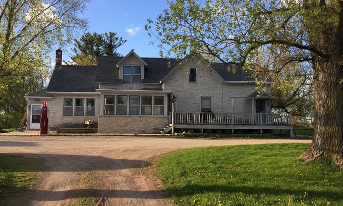 Omro House | 5 Bedroom House available