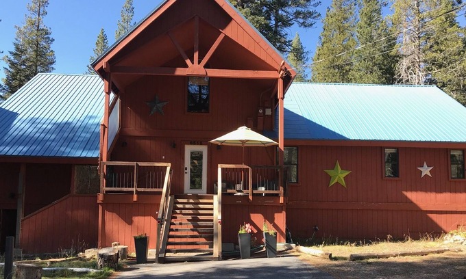 Serene Lakes House | 5+ Bedrooms - Perfect for Multiple Families