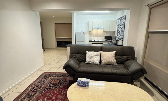 Bundoora House | 5 Ensuite Bedrooms for Ultimate Comfort with Every Convenience-Bundoora