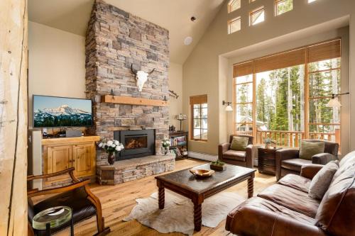 Big Sky House | 5 Hidden Trail by Moonlight Basin Lodging