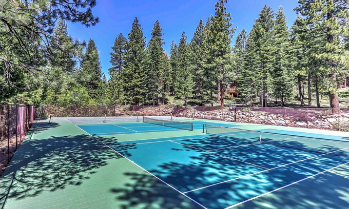 Kings Beach Apartment | 5 Mi to Northstar: 'bear Den' Home w/Decks!