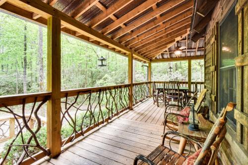 Sautee Nacoochee House | 5 Mi to Unicoi State Park and Lake Hot Tub Haven!