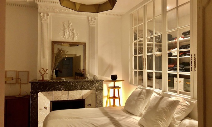 Saint Nicolas - Charles III - Ville vieille - Trois Maisons - Leopold Apartment | 5 min Place Stanislas. Character apartment