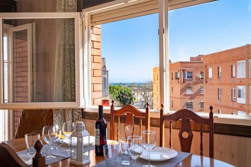 Sant Adria de Besos Apartment | 5 min to the sea and 15 min to Barcelona center