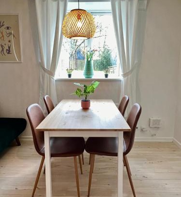 Billund House | 5 minute walk to LEGO House - 50m2 apartment with garden/A unit