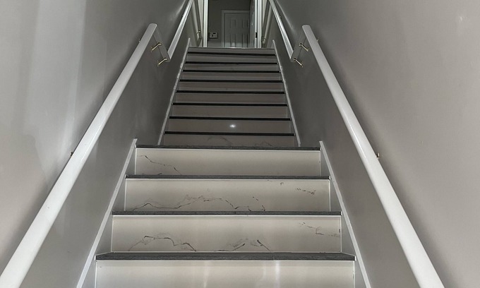 Hinesville Apartment | 5 minutes to Fort Stewart , home of 3ID!Newly renovated ultra modern apartment