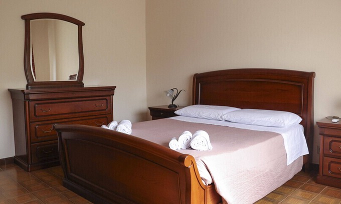 Badolato Marina House | 5 Minutes' Walk from the Beach, with Two Bedrooms