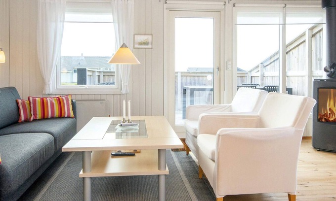 Vrist Strand House | 5 person holiday home in Harboøre