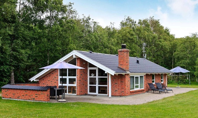 Vestero Havn House | 5 person holiday home in Læsø