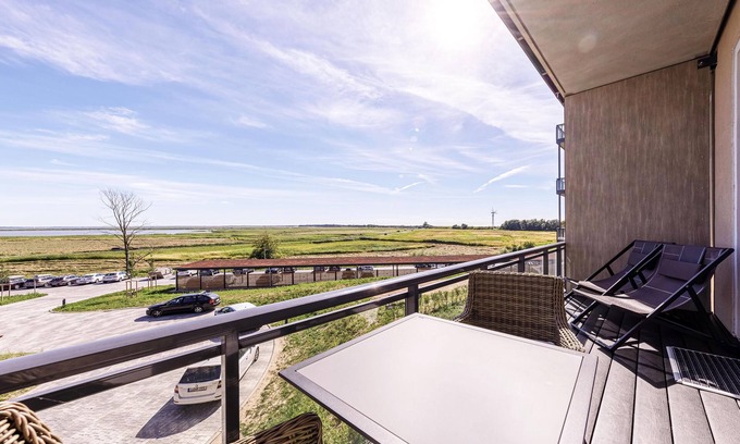 Ostseebad Wustrow Apartment | 5 star vacation apartment Wellenreiter- south view of the Saaler Bodden & beach chair