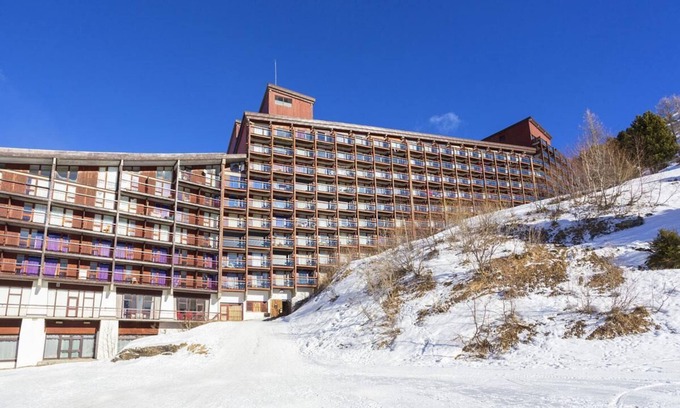 Arc-2000 Apartment | 50m from ski slopes, 8th floor, view mountain, balcony, tv, 56m², Les Arcs