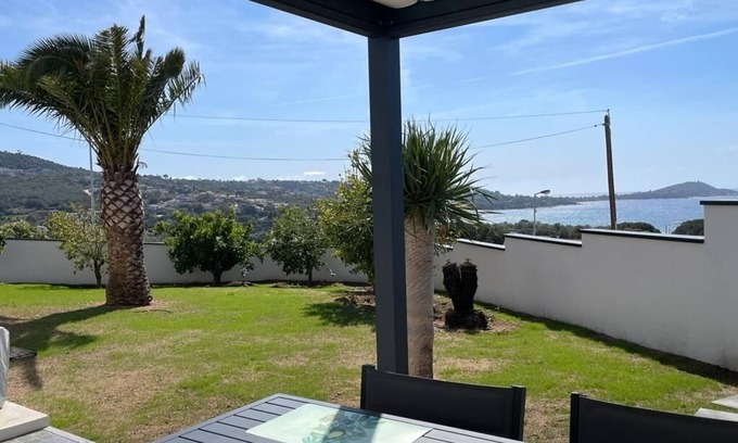 Molini Apartment | 50m2 garden level, 400 m from Agosta beach