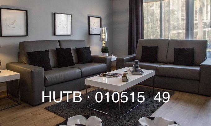 La Maternitat i Sant Ramon Apartment | 52. Futbol B22 Apartment