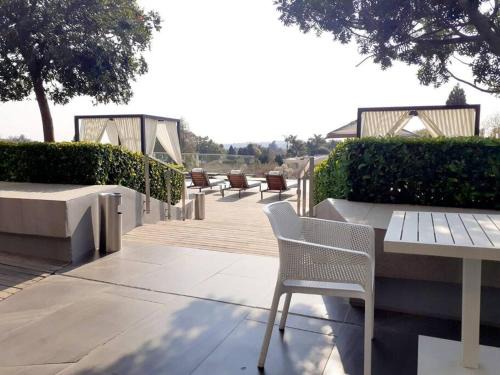 Sandown Apartment | 530 on the Parks