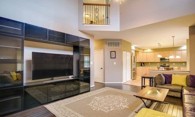 Nottingham House | 54 Mi to Dtwn DC: Spacious Family Home!