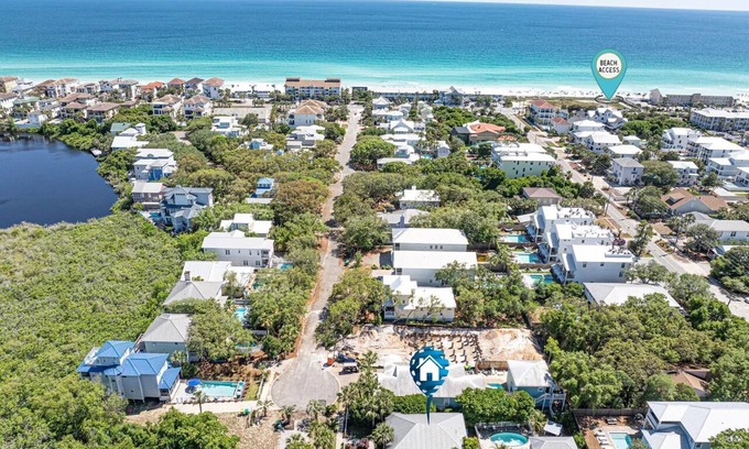 Crystal Beach Cottage | 5BR/4BR Oasis w/Pool, Bar, Firepit – Sleeps 14, multi-family, <5 Mins to Beach!